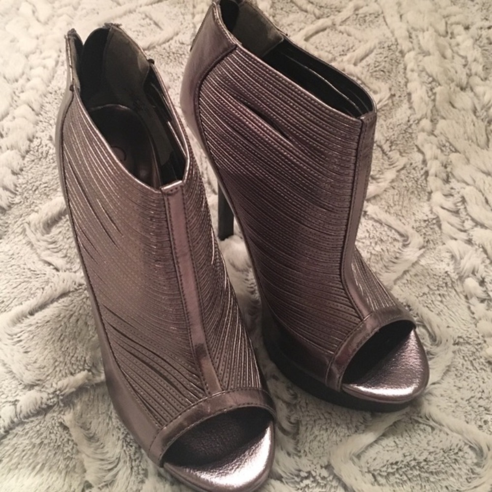 Metallic Cage Bootie
